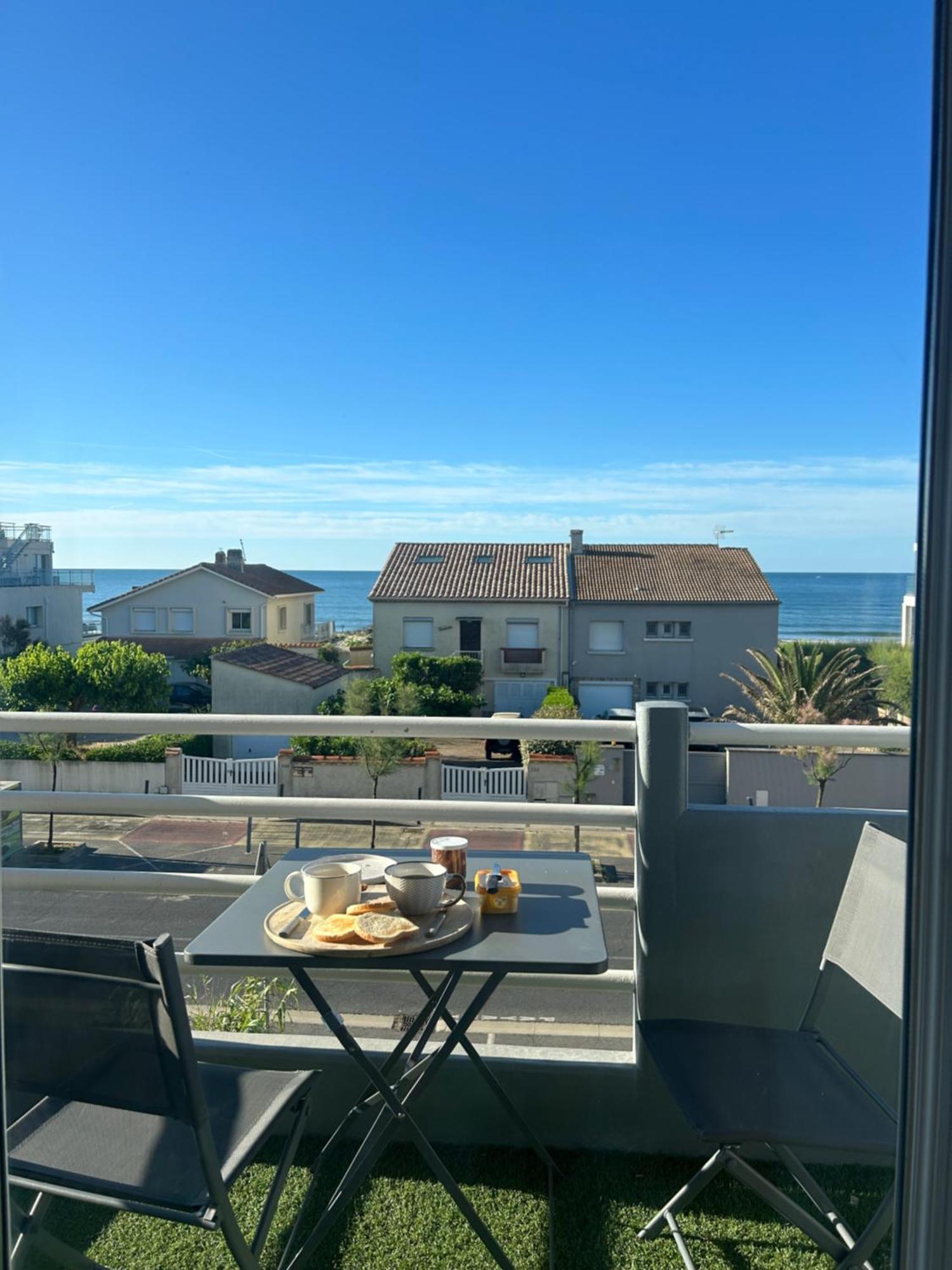 Appartement Traversant Vue Mer Et Etang Mauguio Exterior foto
